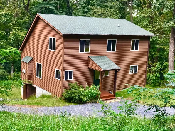 2376 High Top Rd, Linden, VA 22642