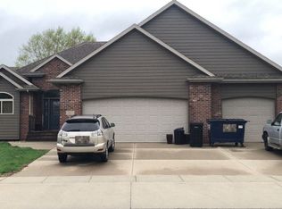 1617 S Locust Ave, Brandon, SD 57005