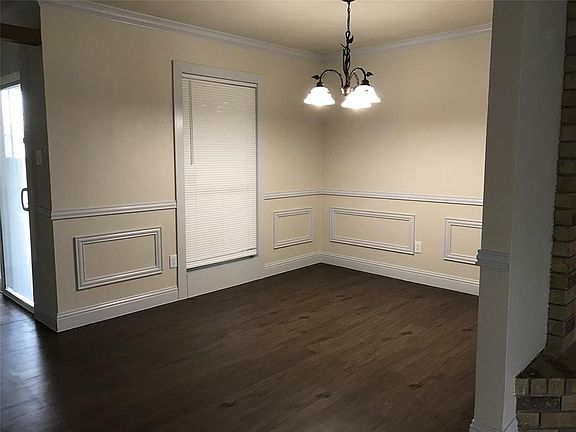 4th image of 2021 Pennington Dr