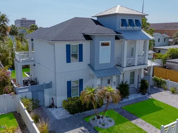 427 N 6TH Street, Jacksonville Beach, FL 32250