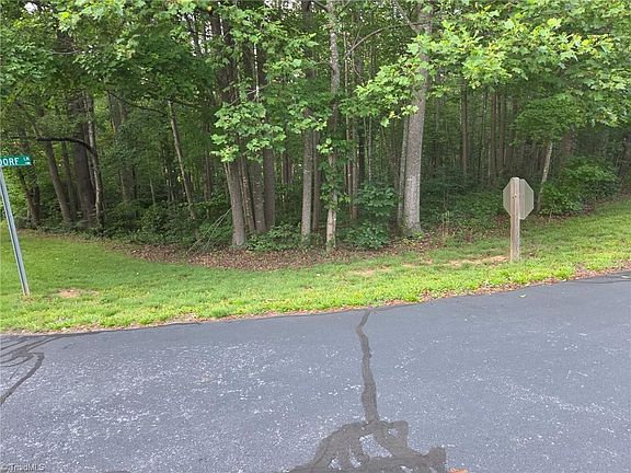2nd image of W Meadow Pkwy Lot 48