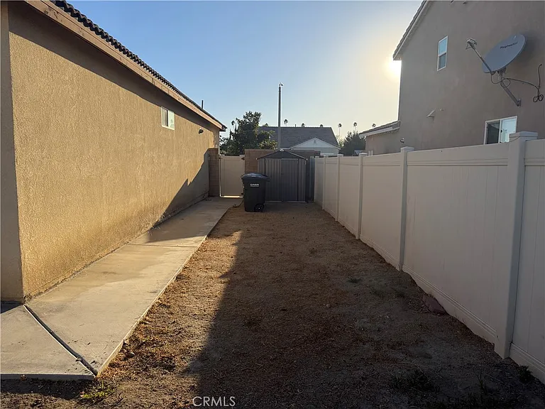 914 Haviture Way — Photo 12