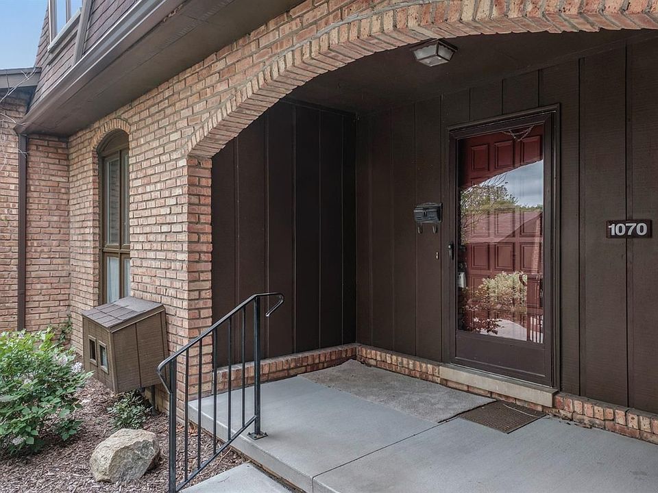 1st image of 1070 Greenhills Dr