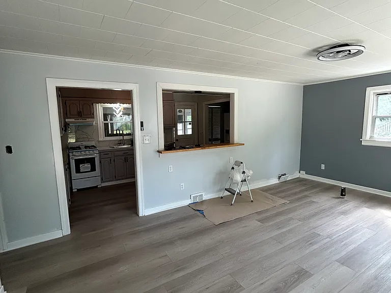 711 Linden Ave — Photo 11