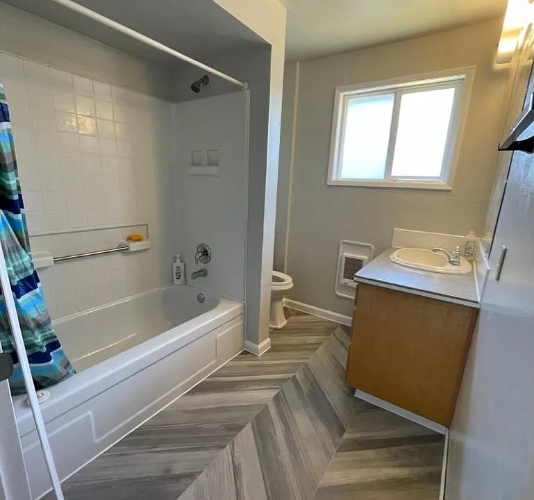 2549 Sherman St SE #2549
