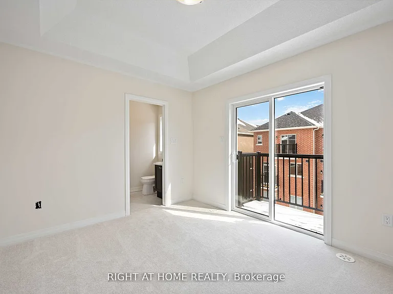 31 Sissons Way — Photo 20