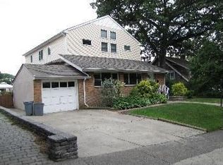 126 Woodland Ave, Rutherford, NJ 07070