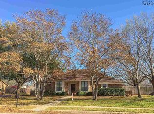 2727 Amherst Dr, Wichita Falls, TX 76308