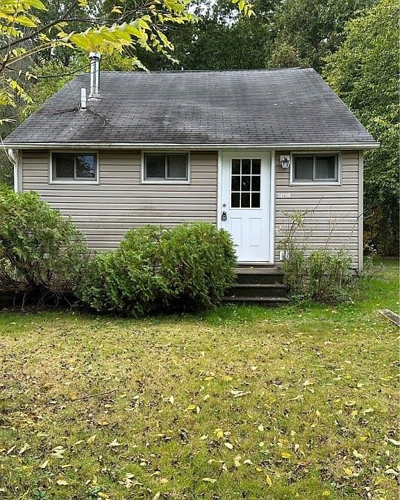 1st image of 14508 Woodlawn Dr