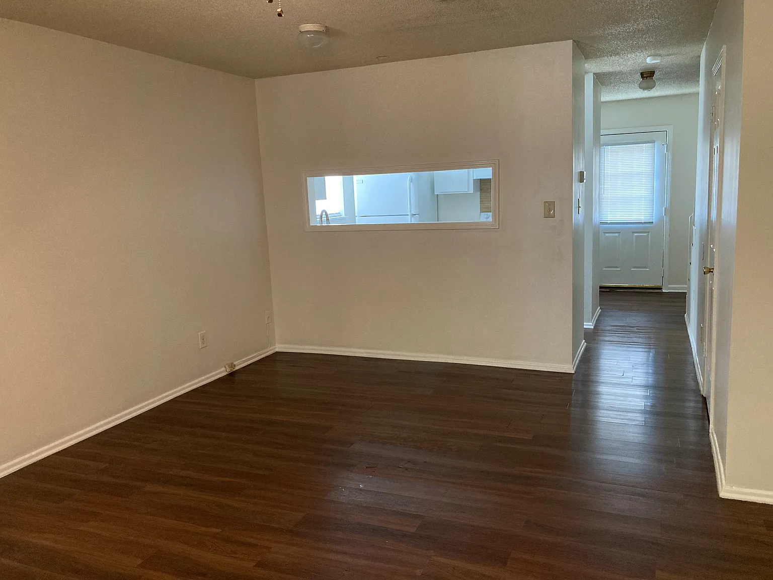 4301 Lexington Way — Photo 4