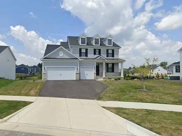 8199 Ryan St, Powell, OH 43065