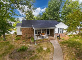 300 Allen St, Marion, IL 62959