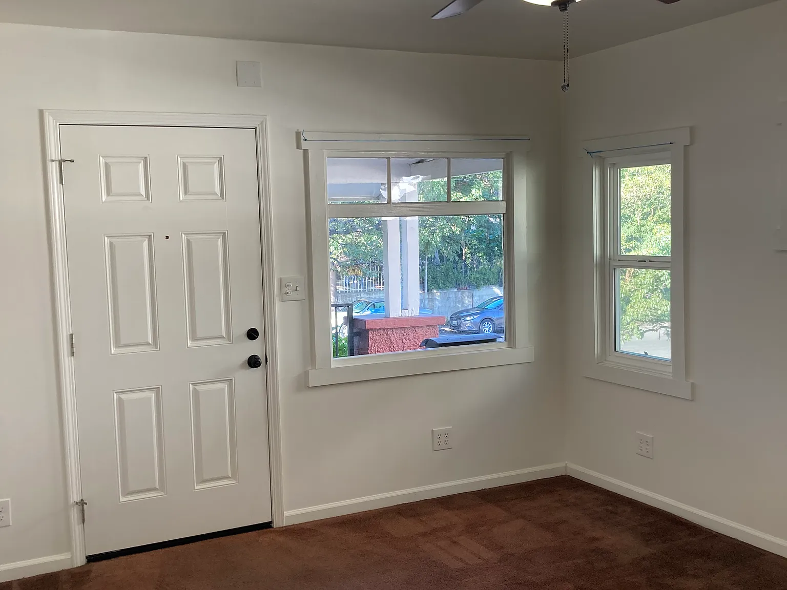 3 bed, 800 sqft, $2,900 — Photo 2
