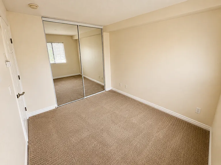 4077 3rd Ave #204 — Photo 7