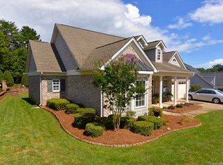 2136 Brookberry Ln, Gastonia, NC 28056