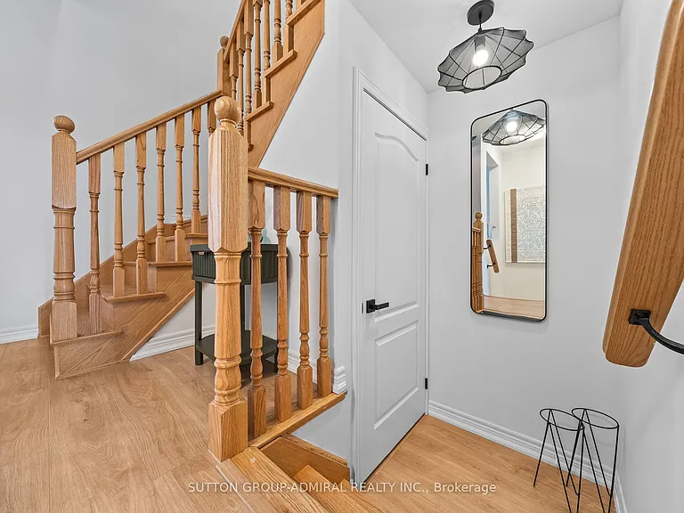 23 Greenwood Dr — Photo 34