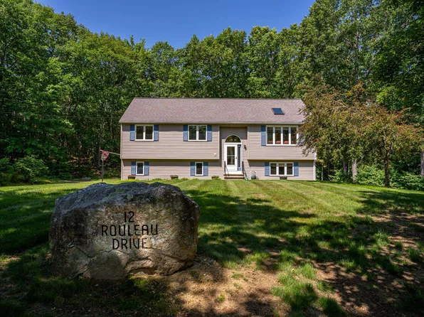 12 Rouleau Drive, Somersworth, NH 03878