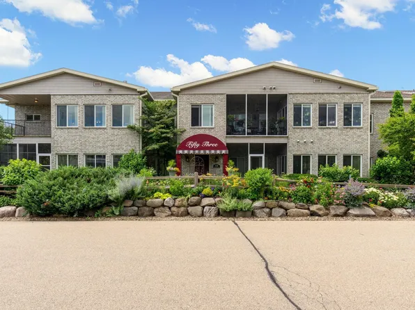 53 Cherokee Cir Unit 201, Madison, WI 53704