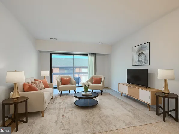 4 Juliet Ln APT 301, Baltimore, MD 21236