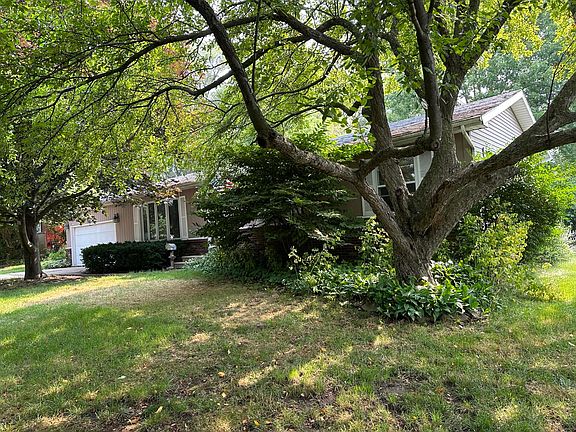 2nd image of 5792 Kalamazoo Ave SE