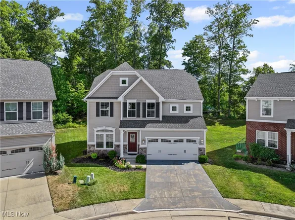 3137 Blackburn Ln, Brunswick, OH 44212