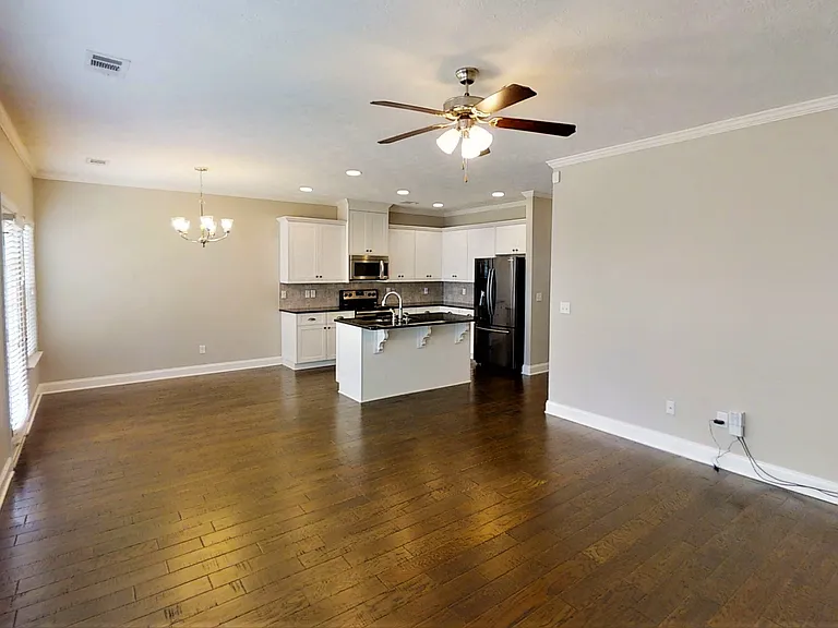 407 Brantley Cove Cir — Photo 5