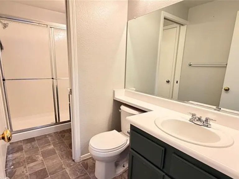 7220 Paradise Bay Dr — Photo 10
