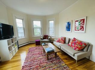 35 Houghton St #3, Somerville, MA 02143