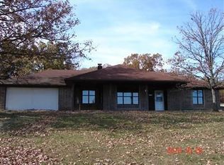 2759 Stringtown Rd, Marshfield, MO 65706
