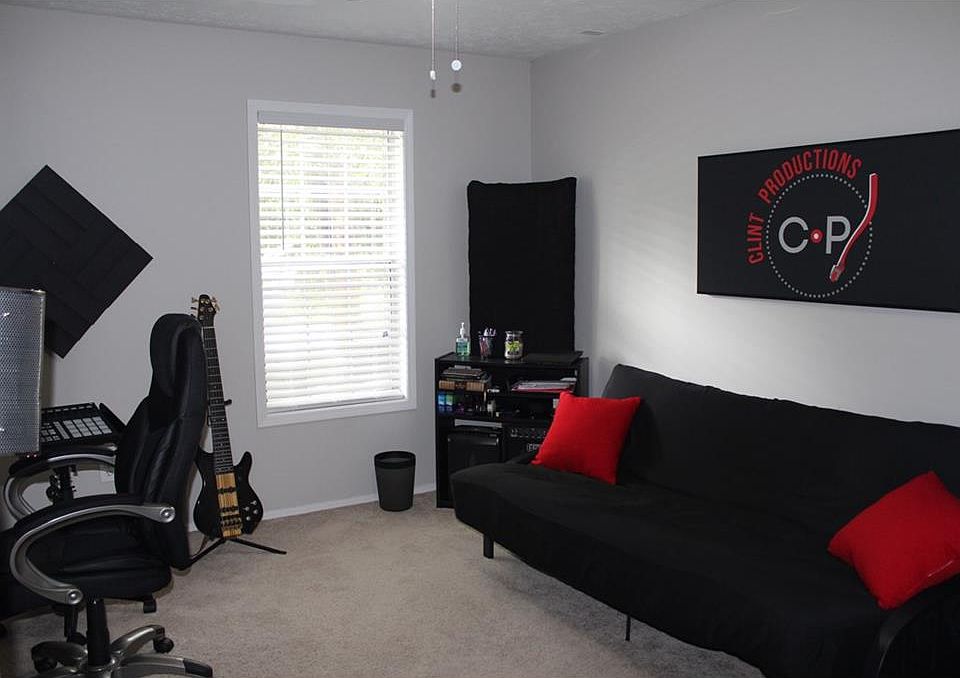 2nd image of 901 Natchez Trce
