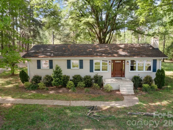 19041 Davidson Concord Rd, Davidson, NC 28036