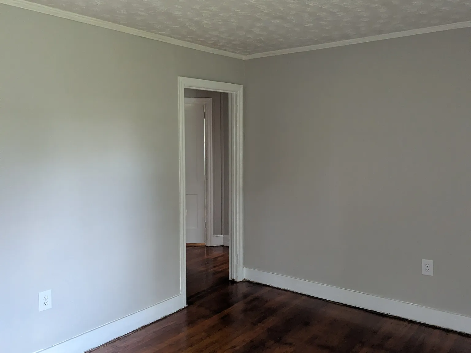 2 bed, 810 sqft, $1,100 — Photo 4