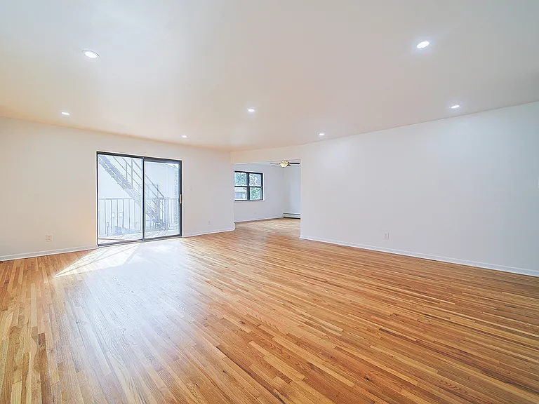 93 Myrtle Ave #2 — Photo 22