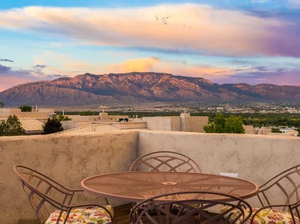 4612 Miramar Dr NW, Albuquerque, NM 87114