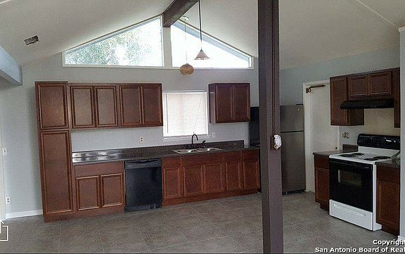 4th image of 11922 El Sendero St