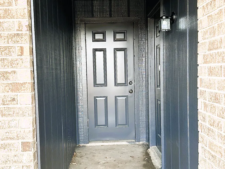 103 Redbud Ct — Photo 2