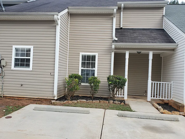 6540 Wellington Chase Ct — Photo 8