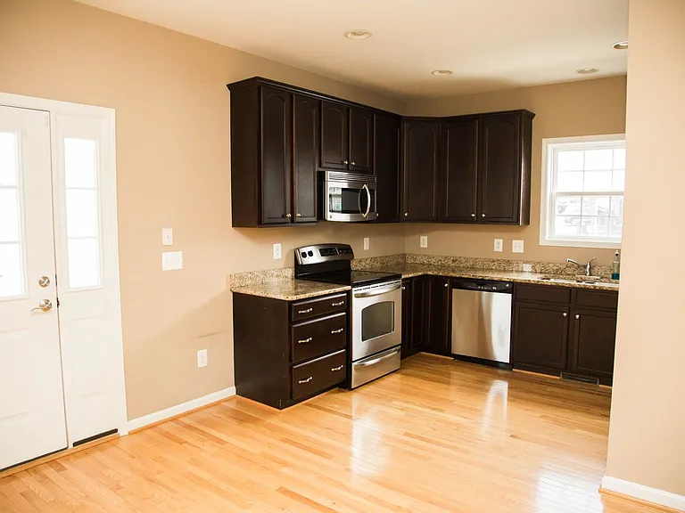 1400 Timberwood Blvd — Photo 3