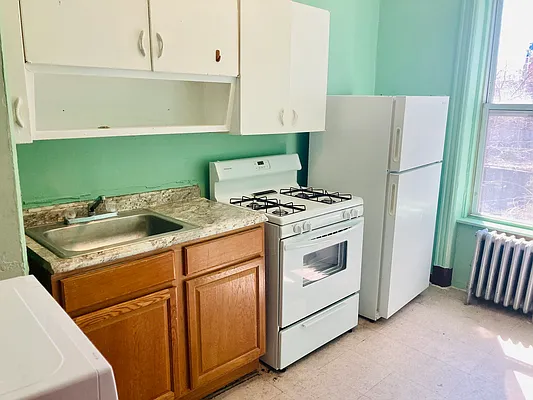 Rented by Chantior Real Estate LLC | media 24