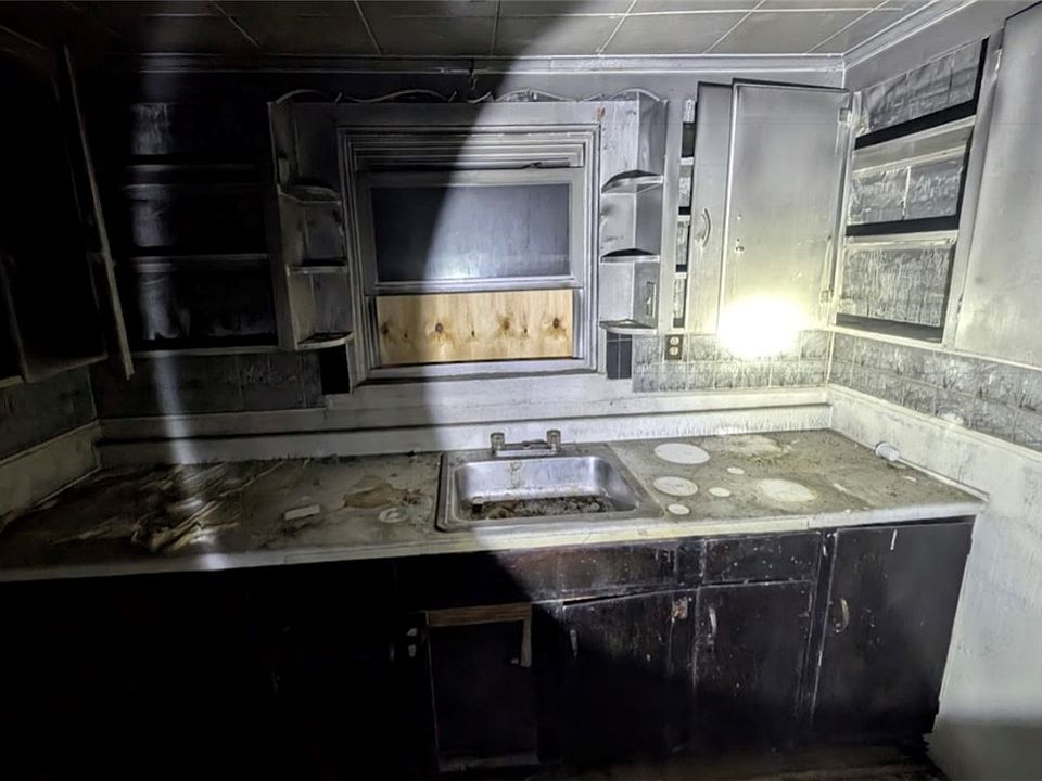 2nd image of 393 Cottage St