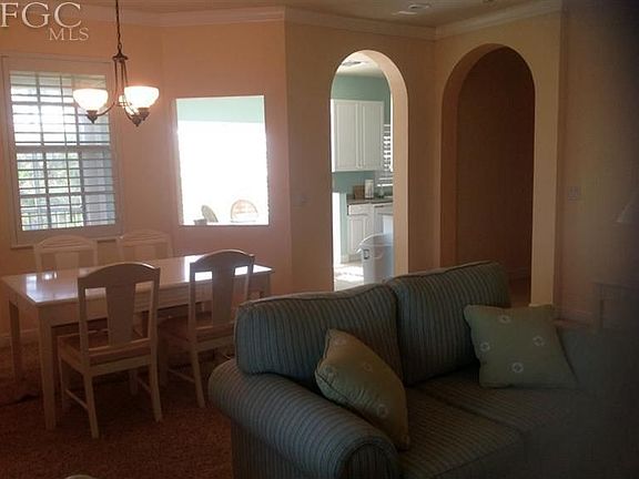 5th image of 5560 Berkshire Dr APT 204