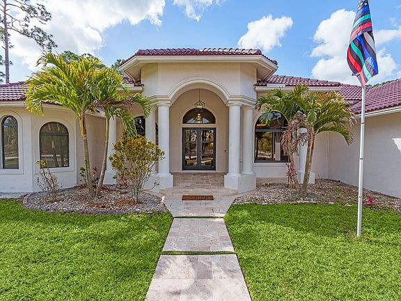 2nd image of 16596 82nd Rd N