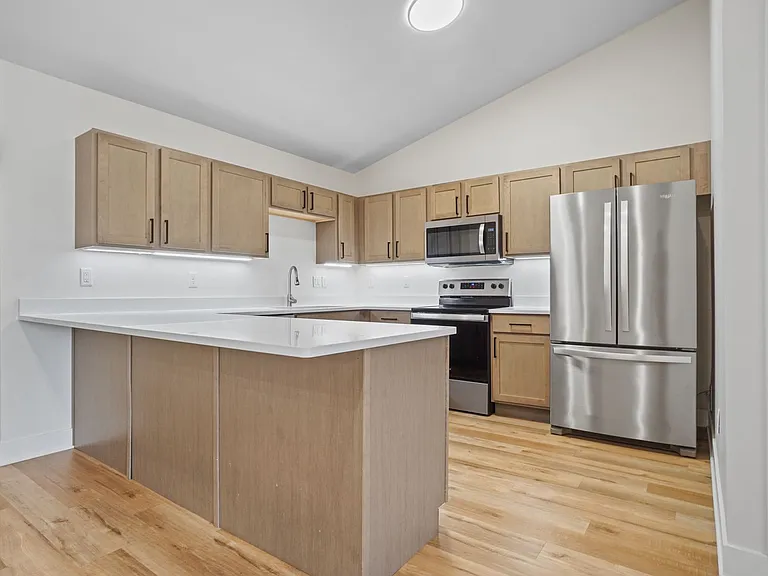 113 Eiche Dr — Photo 35