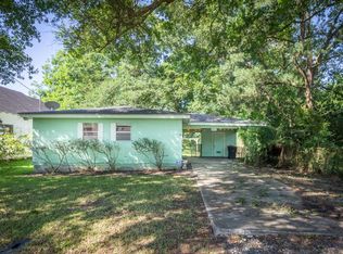 3047 High Ave, Groves, TX 77619