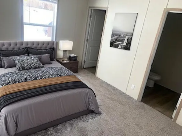 1525 County Line Rd W #29, Manistee, MI 49660