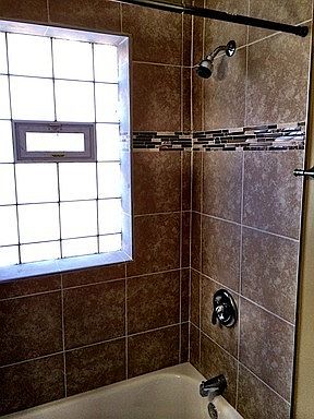 4th image of 11358-60 S Forest Ave #2A