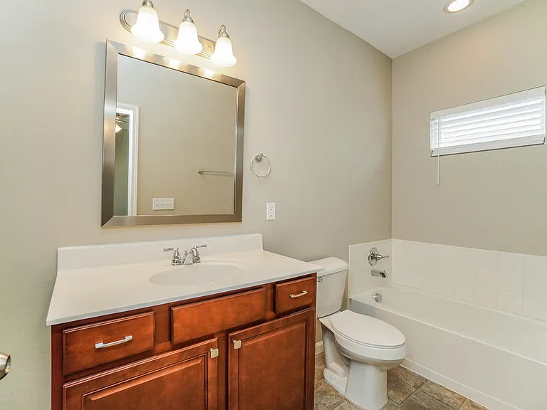 4001 Blue Mountain Cir — Photo 10