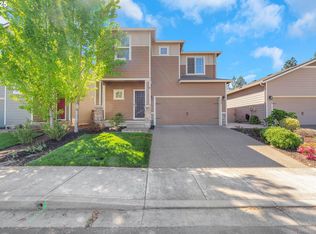 340 Doug Fir Ln, Molalla, OR 97038