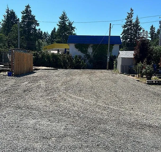 980 Lansford Dr SE #9 — Photo 2