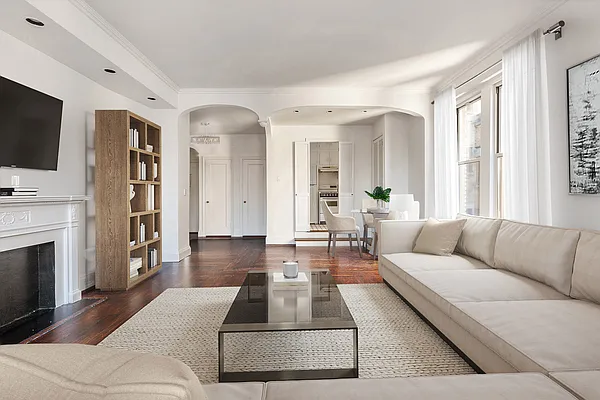 Sold by Compass | media 14